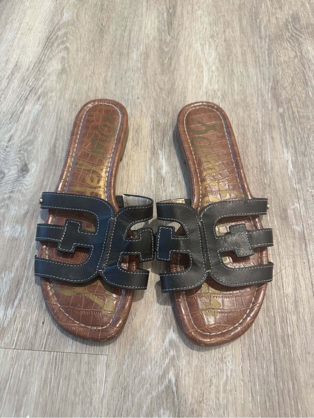 Sam Edelman Bay Slide Sandals in black with brown textured footbeds